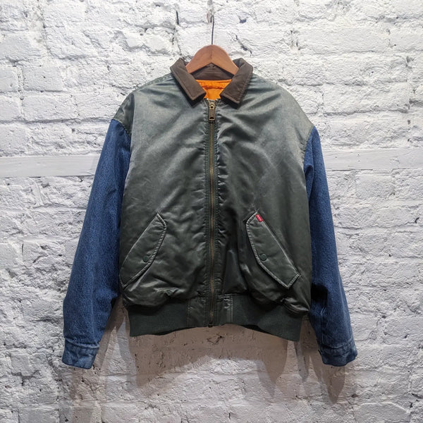 SUPREME 
GREEN BOMBER WITH DENIM SLEEVES