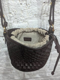 DEL VAUX
BROWN WOVEN LEATHER HANDBAG