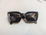 CELINE 
BLACK SUNGLASSES