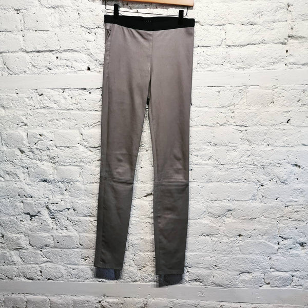 THEORY
GREY LEATHER TROUSERS
SIZE US 4