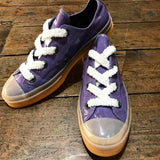 JW ANDERSON
& CONVERSE
CLASSIC CHUCKS
IN PATENT PURPLE
PURPLE OR WHITE LACES
Size 11