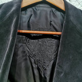 GUCCI
MAUVE VELVET JACKET
SIZE 46 R